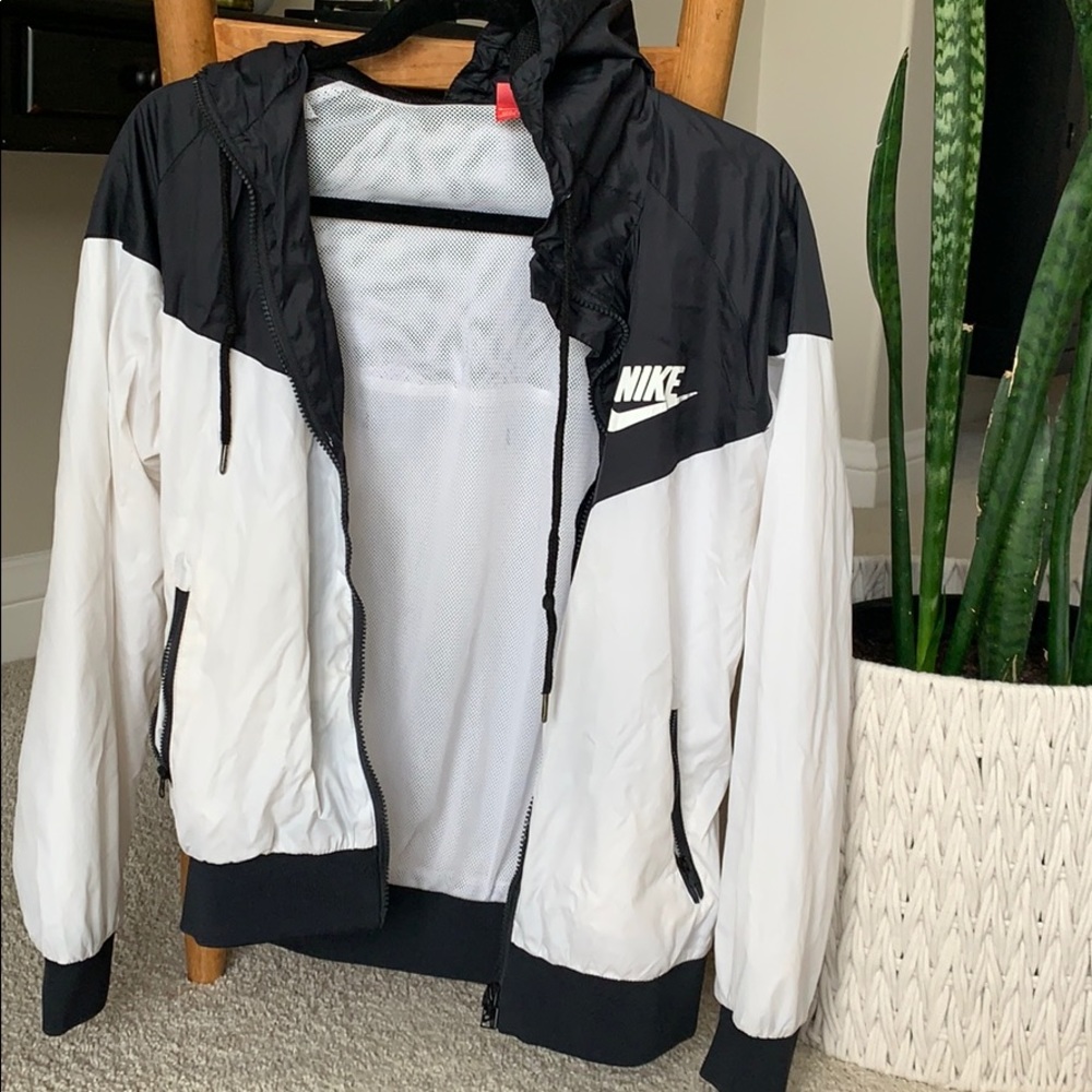 Nike windbreaker
